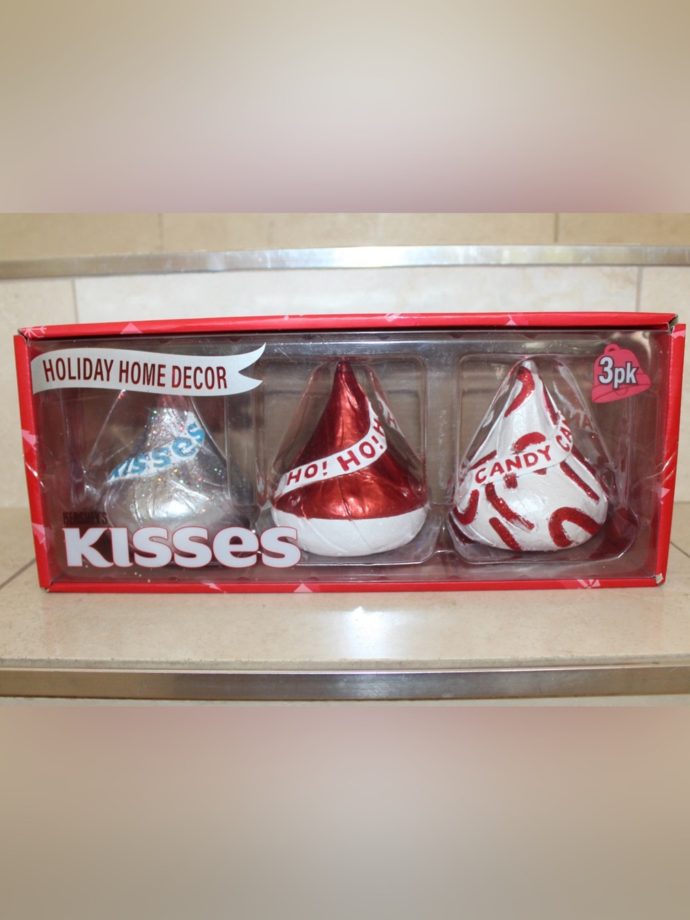 Hershey Kisses decor (NIB)